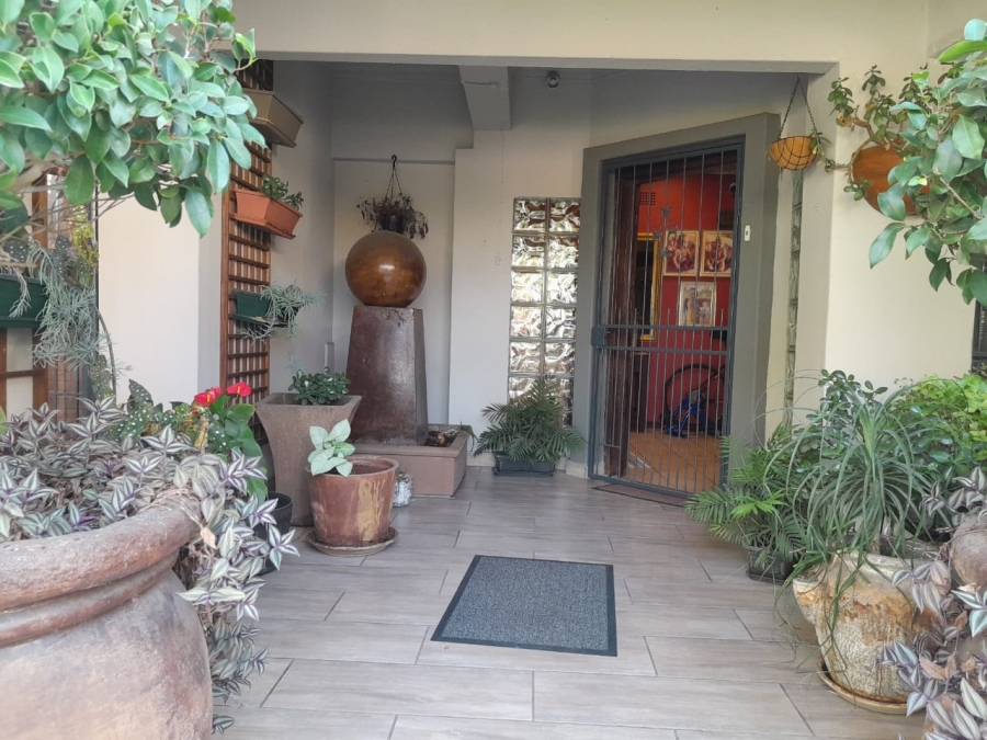4 Bedroom Property for Sale in Bodorp North West